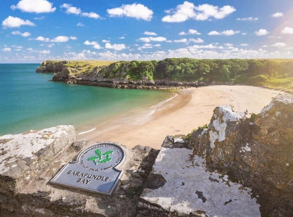 Pop Up Pembrokeshire Hotel Exterior photo